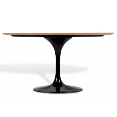 Mesa de jantar Tulipa Saarinen Oval 137x244cm de 8 a 10 lugares Madeira Imbuia base Preta