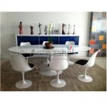 Mesa de jantar Tulipa Saarinen Oval 90x160cm de 4 a 6 lugares mrmore Nanoglass base Branca